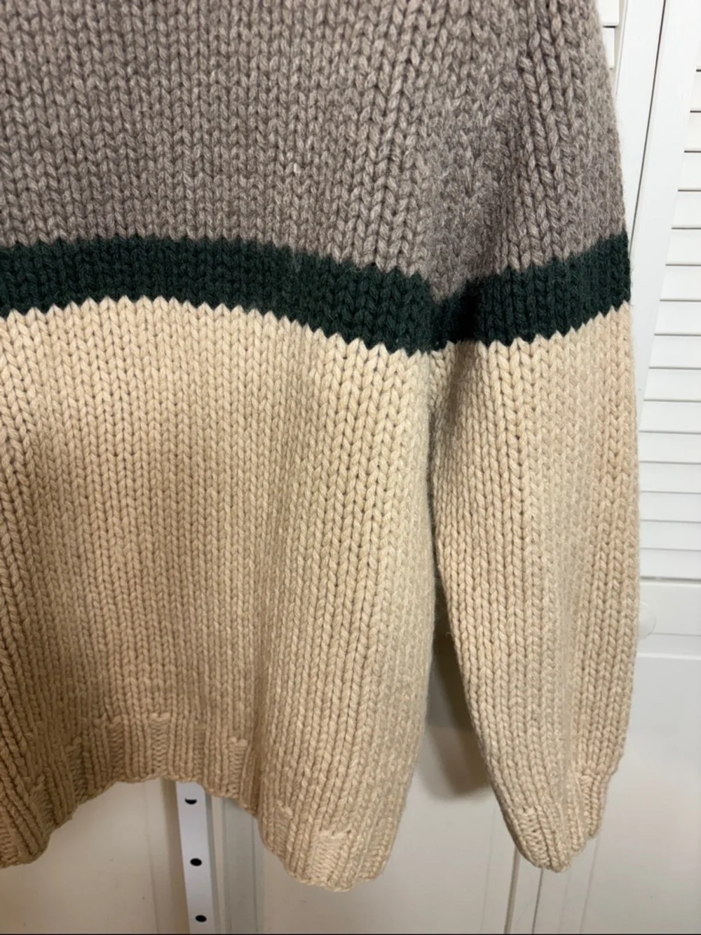 J. Crew Men's Vintage Colorblock Crewneck Sweater Taupe, Green & Cream Small